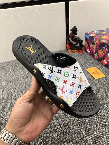 LV women Sandals 1：1 Quality-199