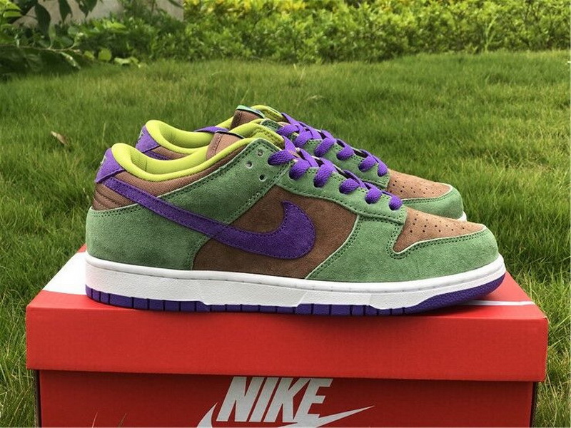 Authentic Nike Dunk Low SP “Veneer”