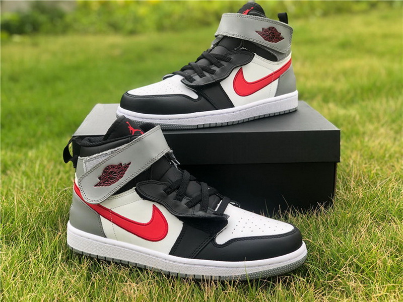 Authentic Air Jordan 1 High FlyEase