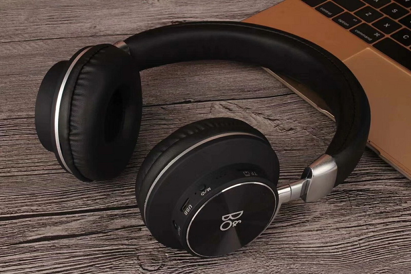 B&O Beoplay H9i