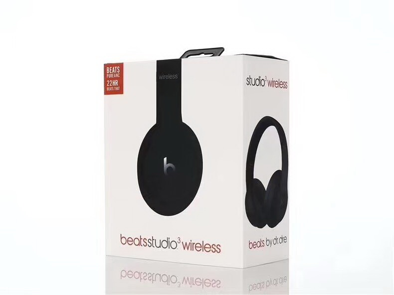 Monster Beats  studio wireless 3-022