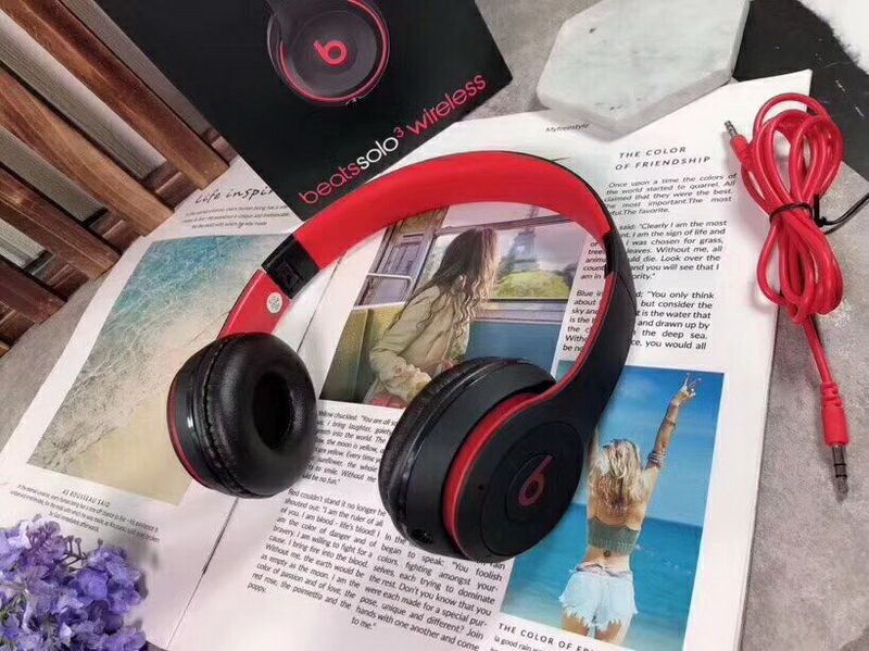 Monster Beats SOLO 3 wireless-014