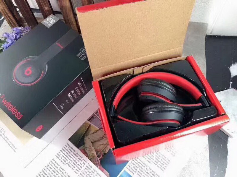 Monster Beats SOLO 3 wireless-014