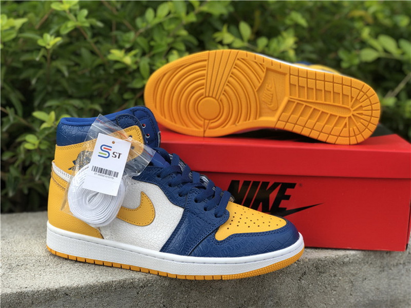 Authentic Air Jordan 1 “Michigan” PE