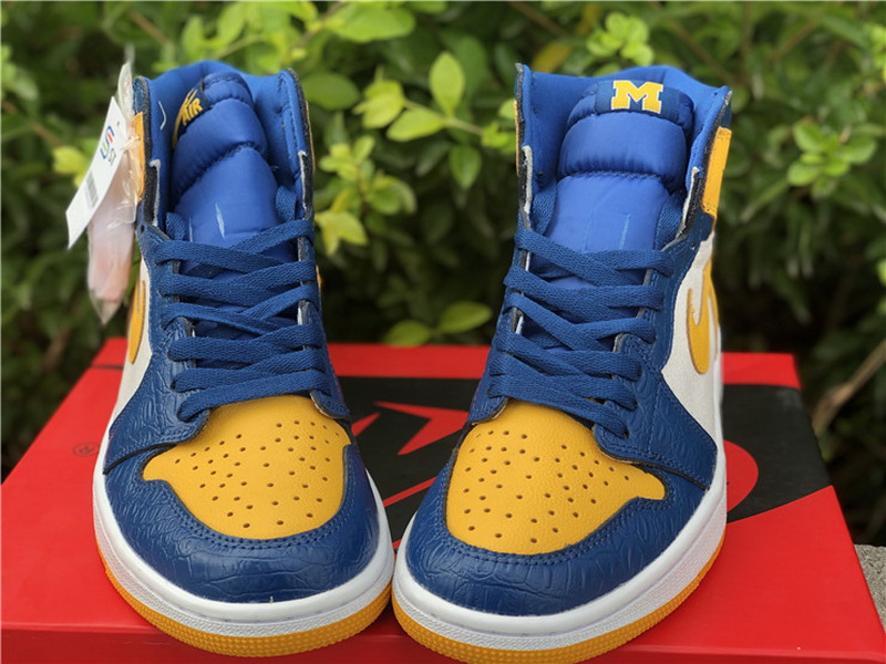 Authentic Air Jordan 1 “Michigan” PE