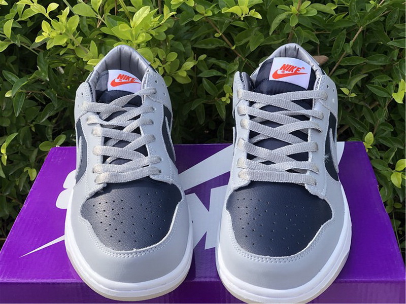 Authentc Nike Dunk SB Low Grey Dark