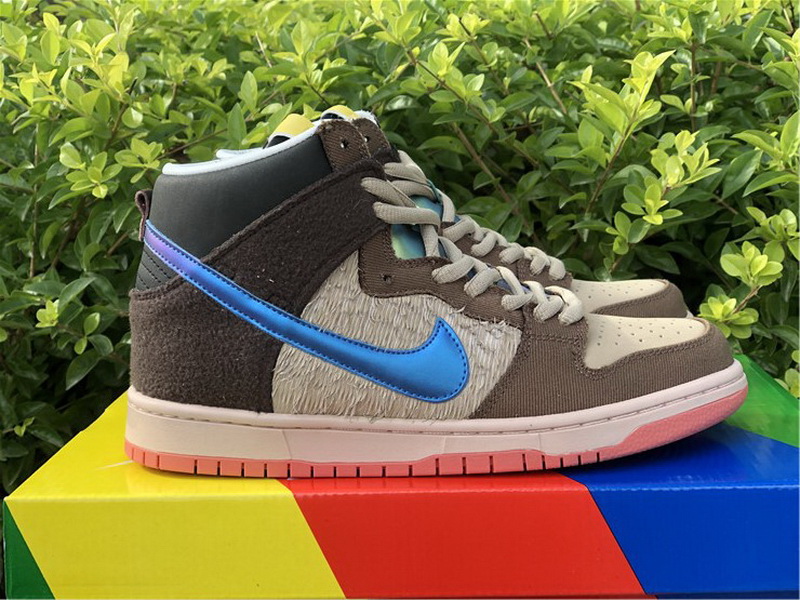 Authentic Concepts x Nike SB Dunk High “Mallard”