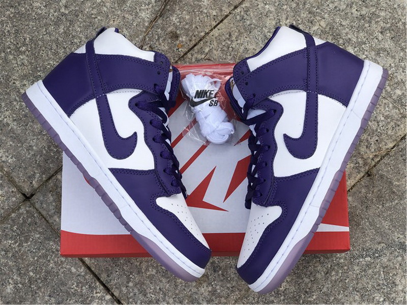 Authentic Nike Dunk High WMNS “Varsity Purple”