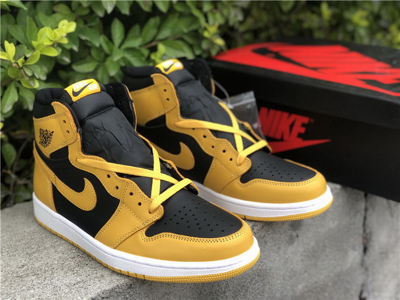 Authentic Air Jordan 1 High OG “Pollen”