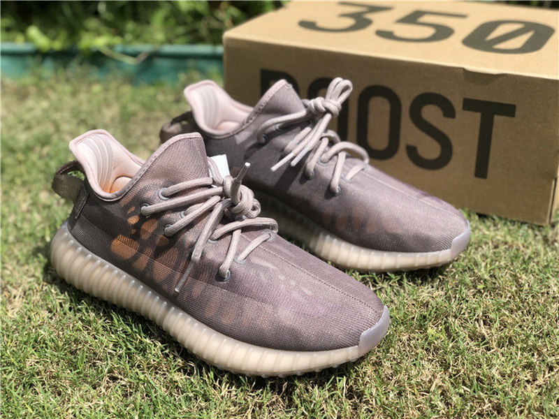 Authentic Yeezy Boost 350 V2“Mono Mist”