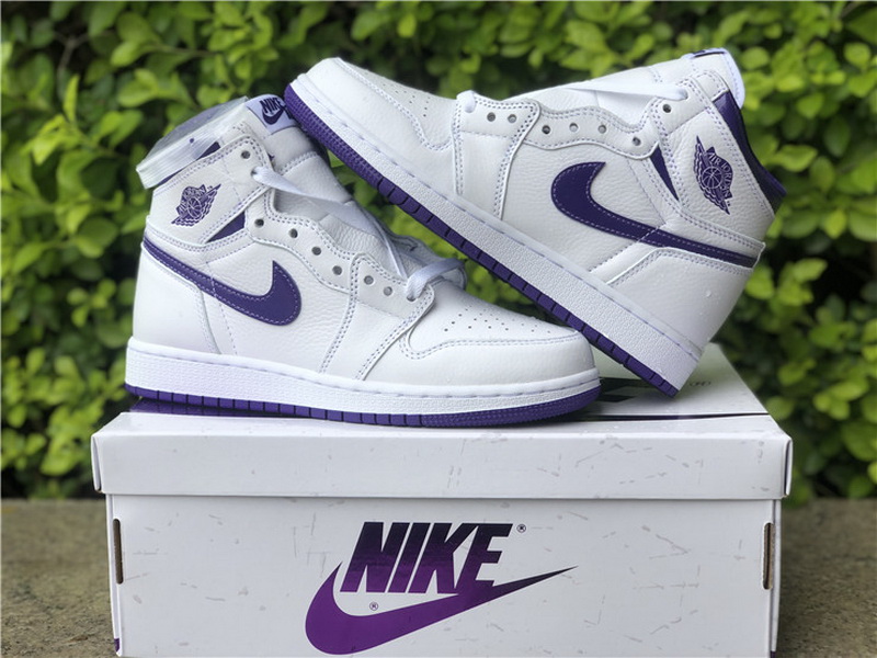 Authentic Air Jordan 1 High OG WMNS “Court Purple”