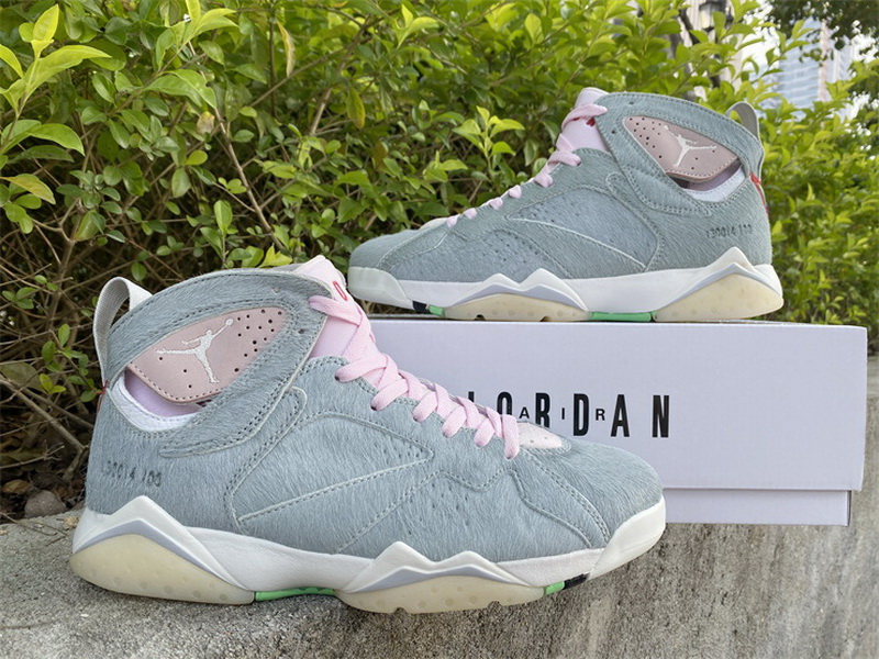 Authentic Air Jordan 7 “Hare 2.0”