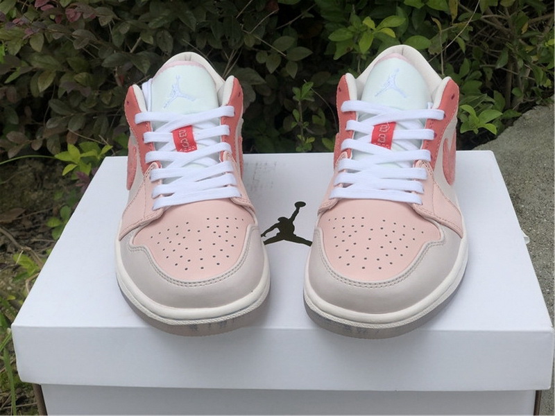 Authentic Air Jordan 1 Low SE Pink