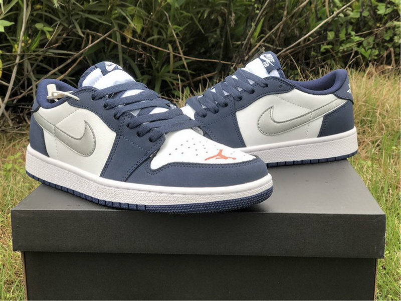 Authentic Air Jordan 1 Low SB Midnight Navy