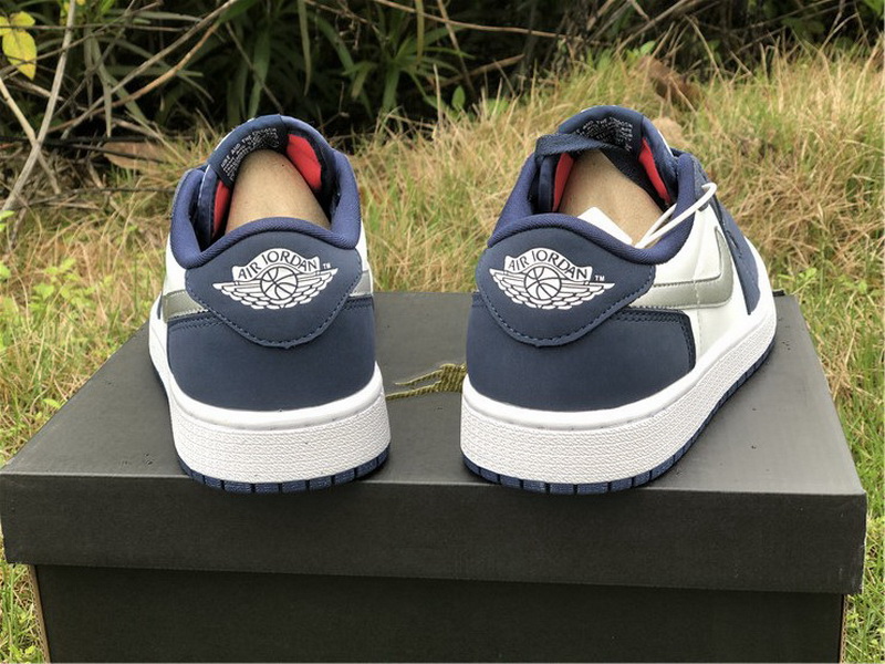 Authentic Air Jordan 1 Low SB Midnight Navy