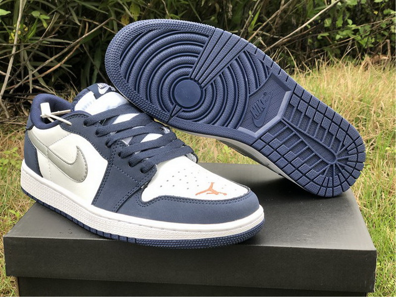 Authentic Air Jordan 1 Low SB Midnight Navy