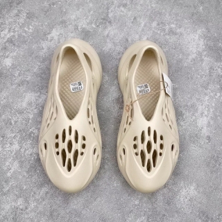 Authentic Yeezy Foam Runner Sand