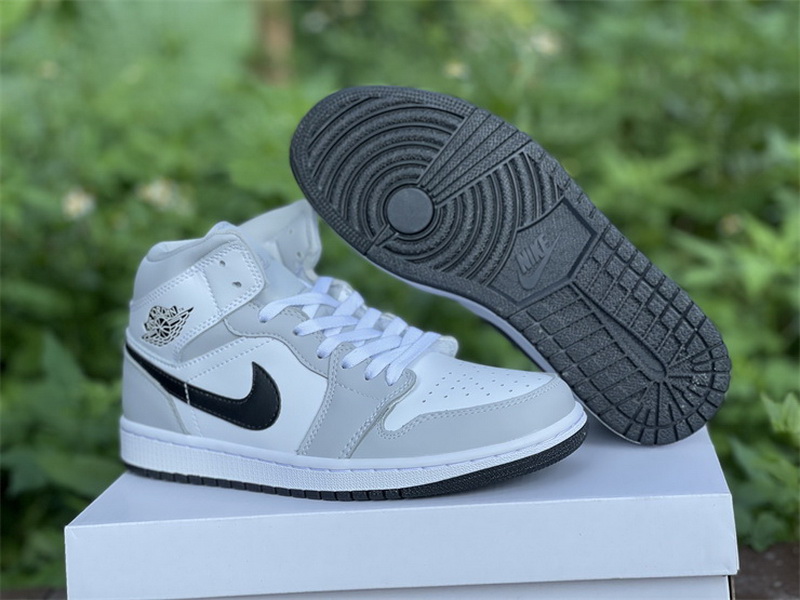 Authentic Air Jordan 1 Mid “Light Smoke Grey”