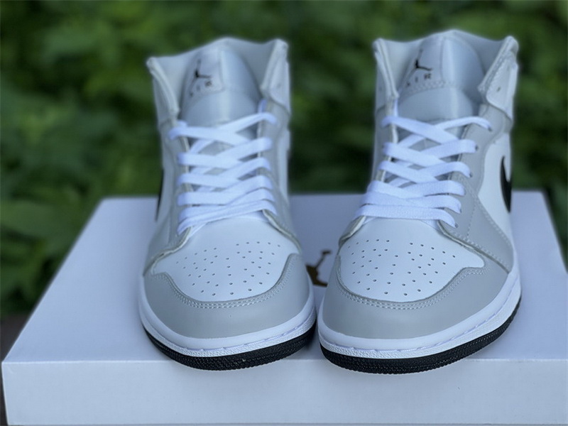 Authentic Air Jordan 1 Mid “Light Smoke Grey”