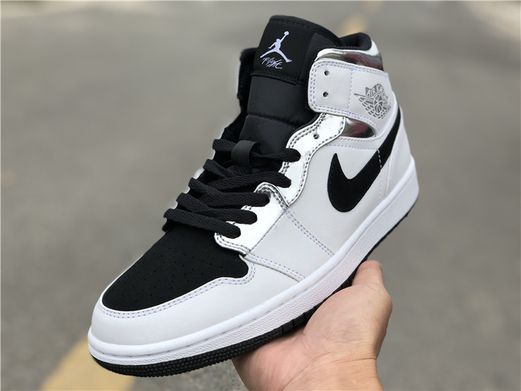 Air Jordan 1 MID