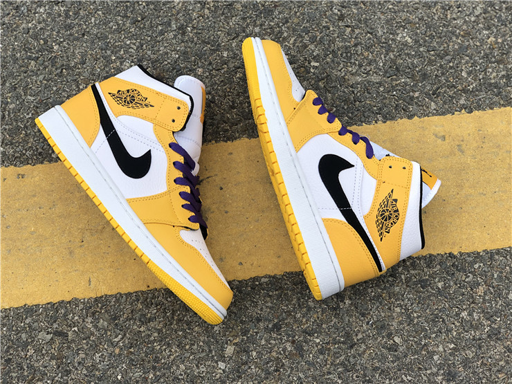 Authentic Air Jordan 1 Mid  Lakers