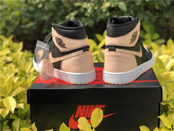 Authentic Air Jordan 1 GS Crimson Tint