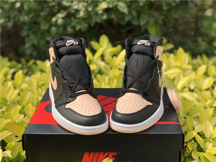 Authentic Air Jordan 1 GS Crimson Tint