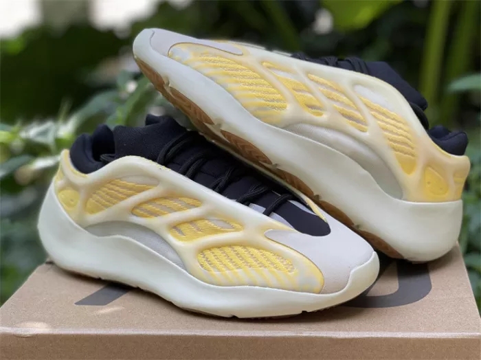 Authentic Yeezy 700 V3 “Mono Safflower”