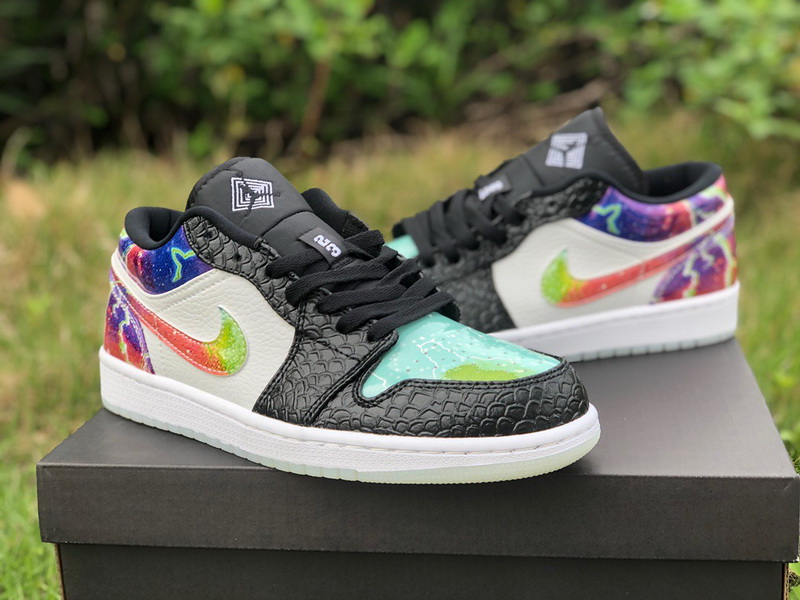 Authentic Air Jordan 1 Low GS