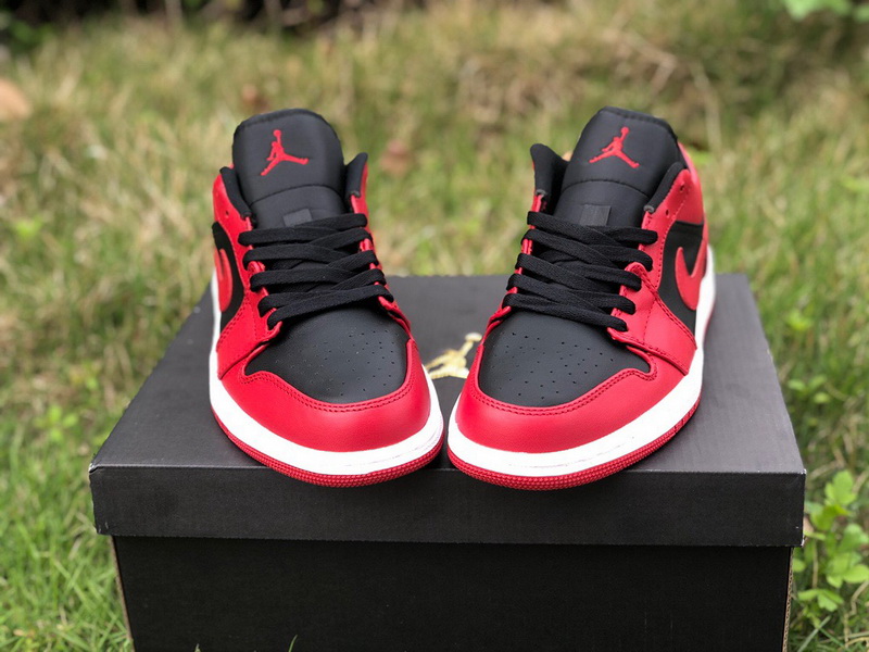 Authentic Air Jordan 1 Low GS