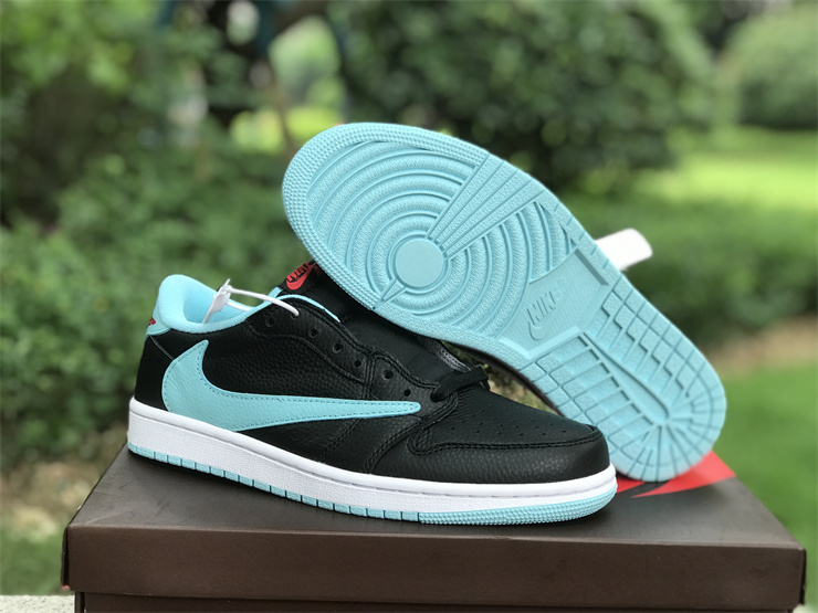 Authentic Travis Scott x Air Jordan 1 Low OG