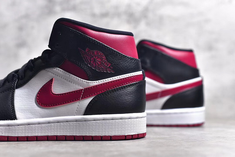 Authentic Air Jordan 1 Mid “Bred Toe”