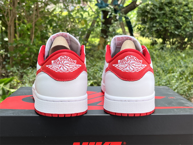 Authentic Air Jordan 1 Low OG “University Red”