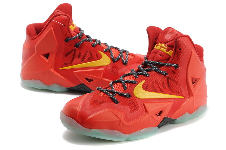 LeBron James 11-028