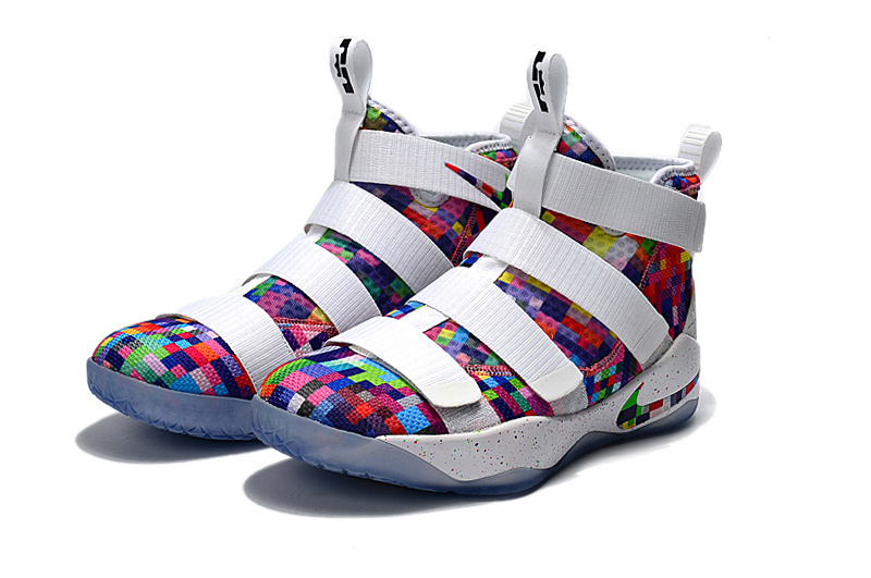 LeBron James Soldier 11-001