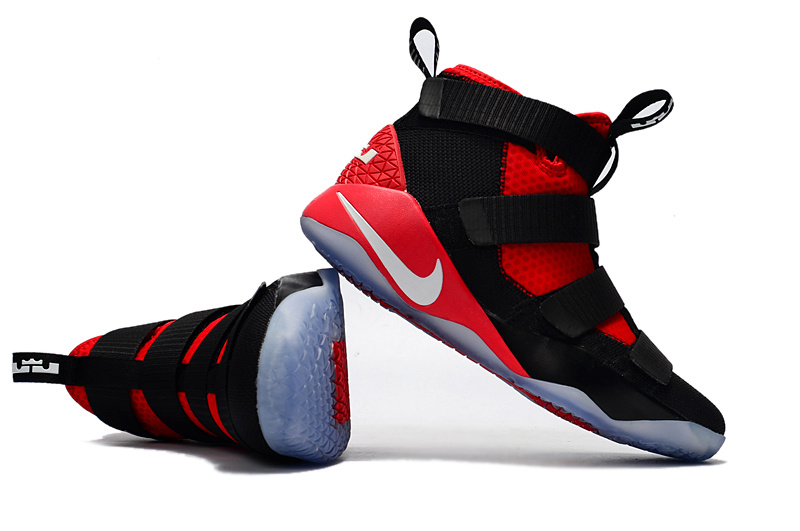 LeBron James Soldier 11-005