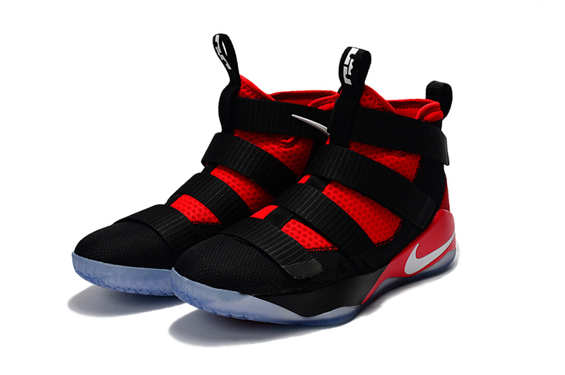 LeBron James Soldier 11-005