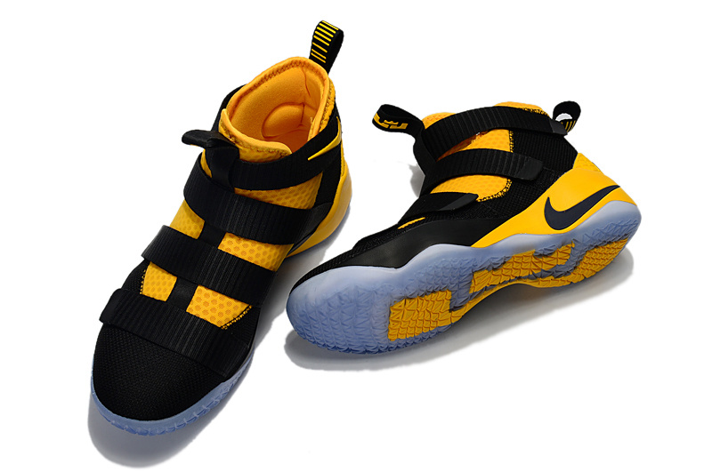 LeBron James Soldier 11-007