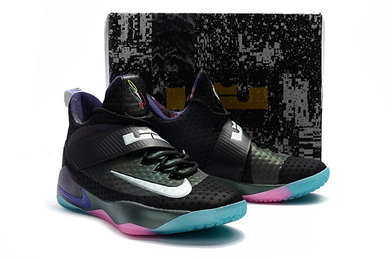 LeBron James Soldier Elite 11-001