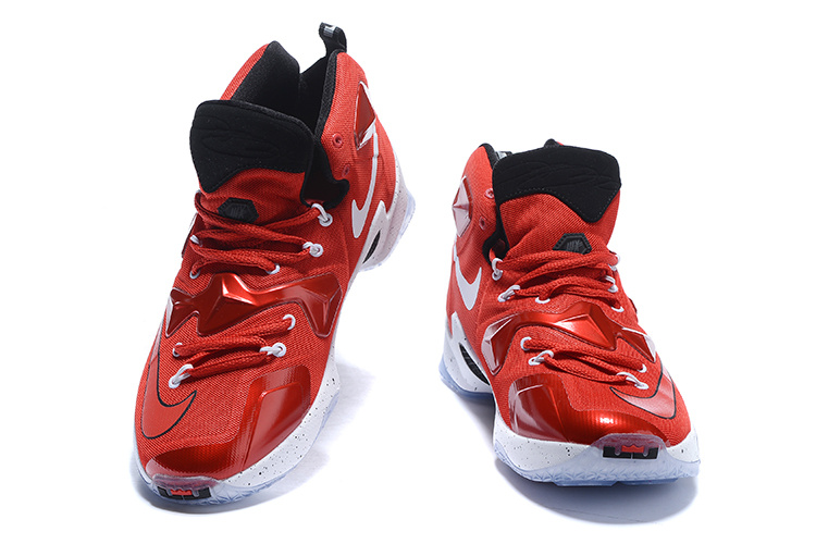 LeBron James 13-009