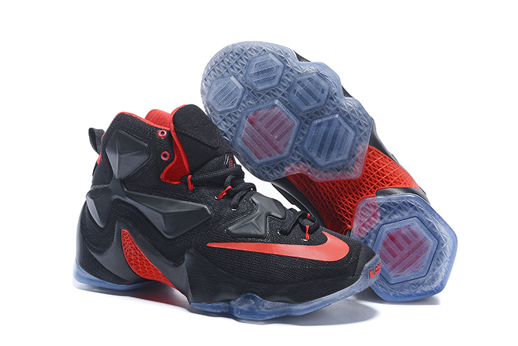 LeBron James 13-018