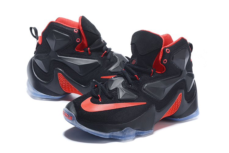 LeBron James 13-018