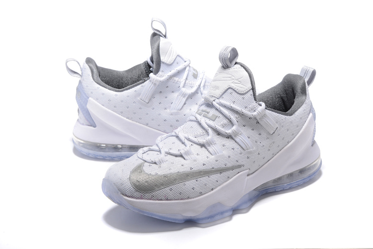 LeBron James 13 Low-002