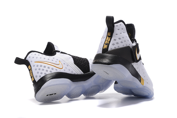 LeBron James 14-008