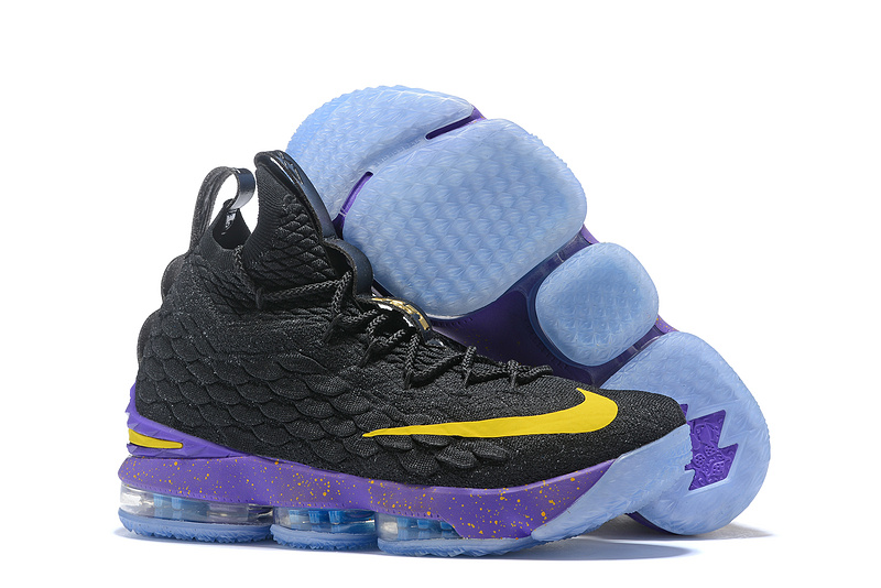 LeBron James 15-033