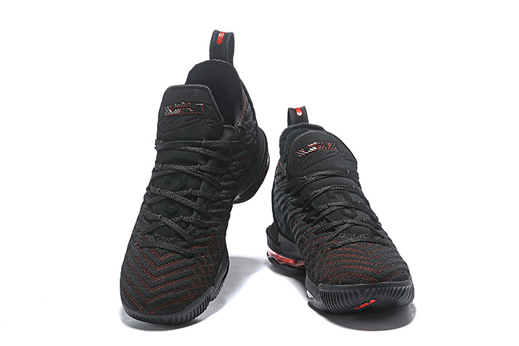 LeBron James 16 GS-002