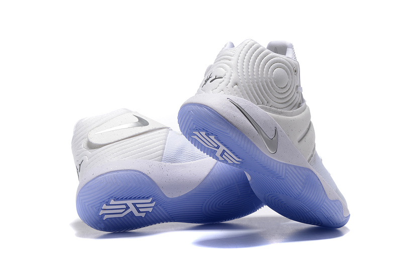 Kyrie Irving 1-034