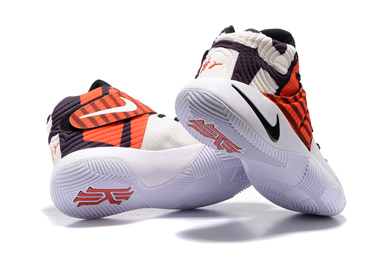 Kyrie Irving 1-043