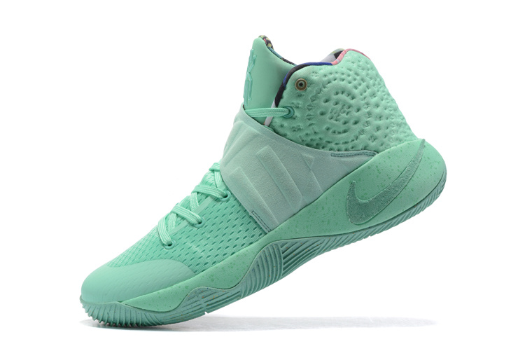 Kyrie Irving 1-045