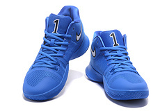 Kyrie Irving 3-008